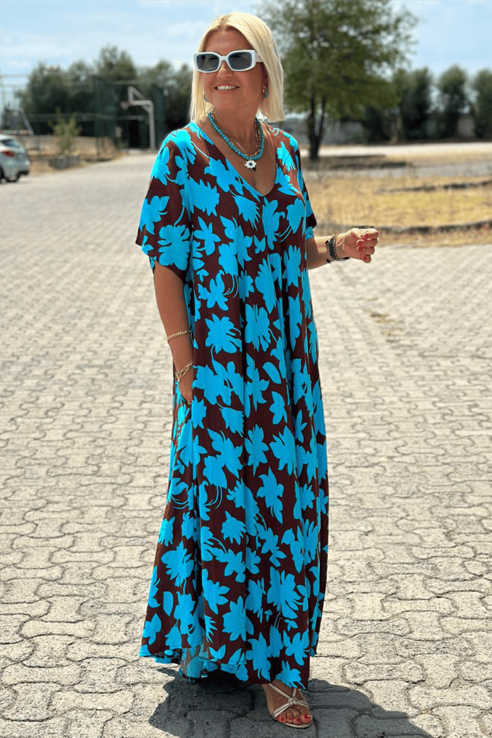 SHARON | ELEGANT DRESS WITH TUMMY COVERAGE
